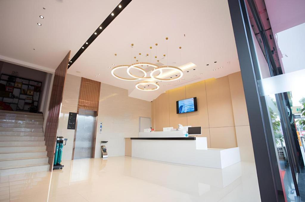 City Comfort Inn Luzhou Jiangyang District Wancheng International Esterno foto