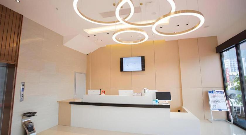 City Comfort Inn Luzhou Jiangyang District Wancheng International Esterno foto